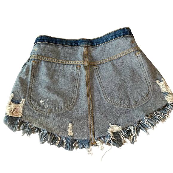 CARMAR Los Angeles Sz 26 Waist Small Denim Striped Beatrice Zip Front Mini Skirt - Picture 15 of 16